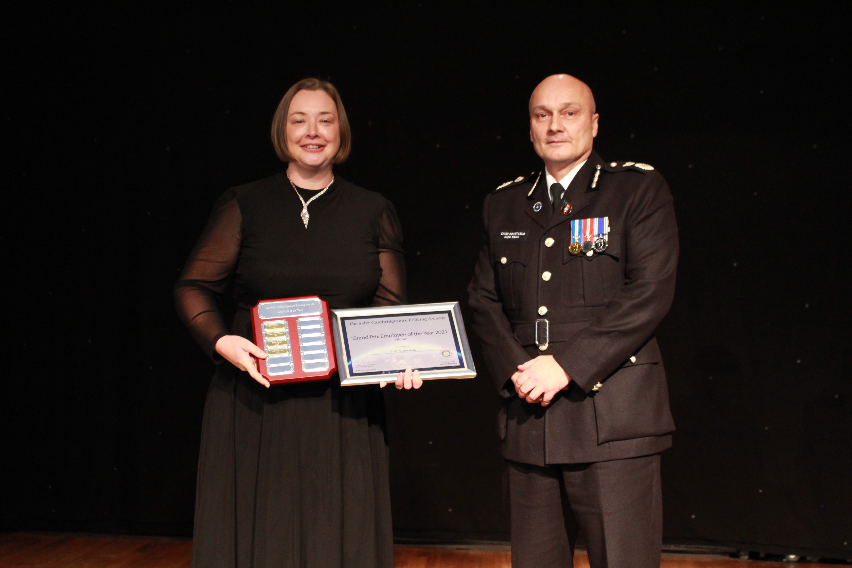 DCI Sherrie Nash being presented with her awards
